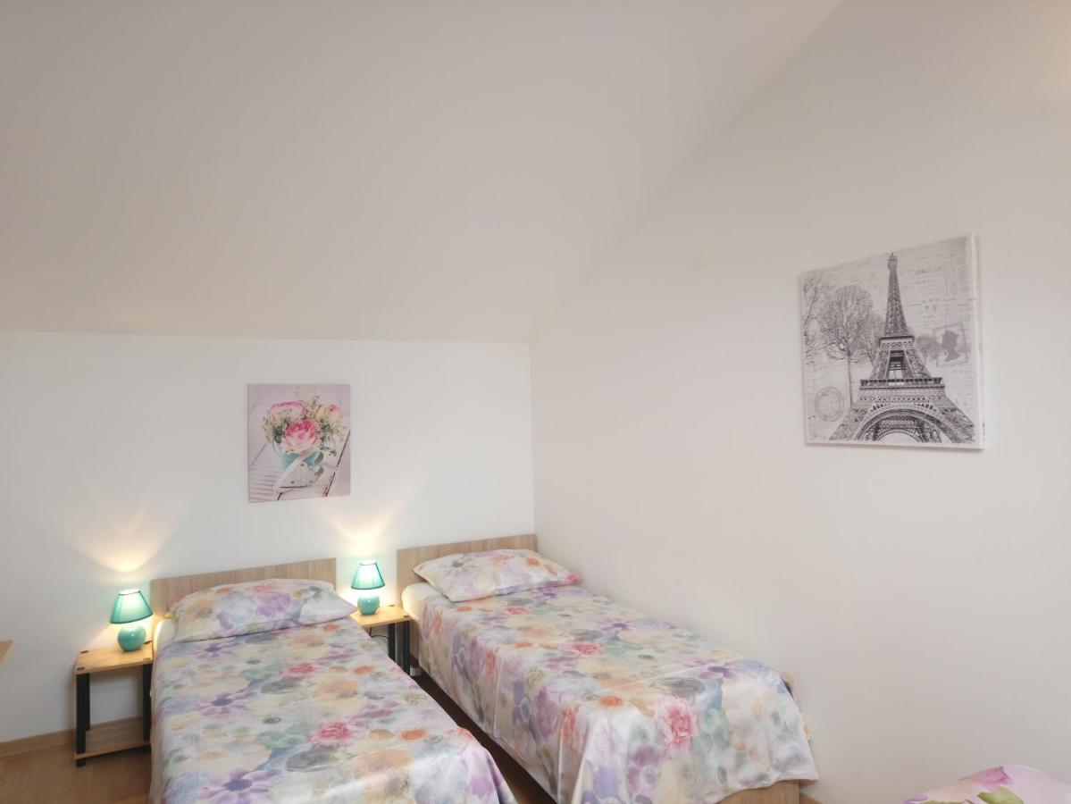Apartments Alyssa อิตชิชี ภายนอก รูปภาพ