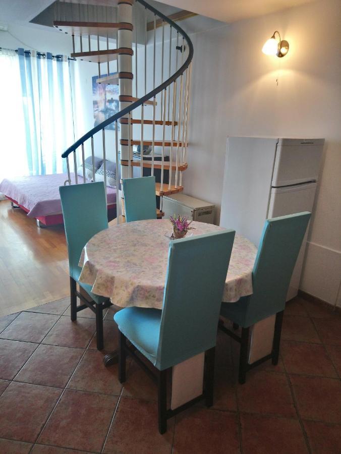 Apartments Alyssa อิตชิชี ภายนอก รูปภาพ